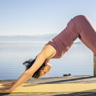 Yoga salut au soleil